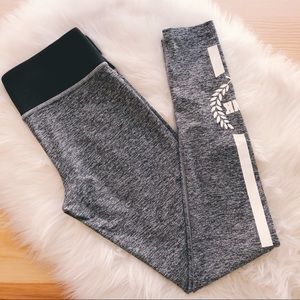 victoria’s secret pink ultimate gray yoga leggings